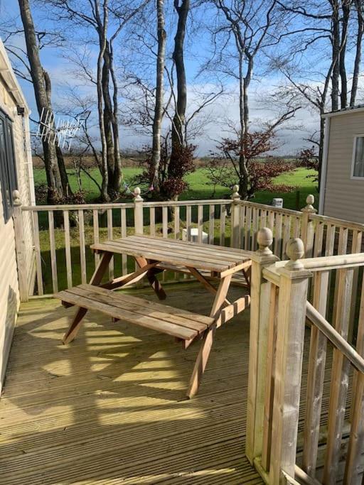 Woodpecker Lodge, Camelot Holiday Park, Ca6 5Sz Carlisle  Eksteriør billede